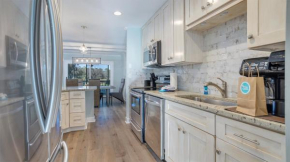 Screened Porch, Chefs Kitchen, Golf Views